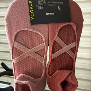 Women's Non Slip WorkOut Socks